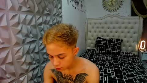 Snapshot of donromano_ chatting on 23, 7, 2026 Don Romano online show from 23, 7, 2026