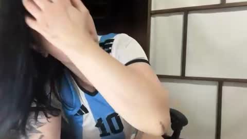 Snapshot of dontcallmeangel_ chatting on 16, 6, 2026 Iara online show from 16, 6, 2026