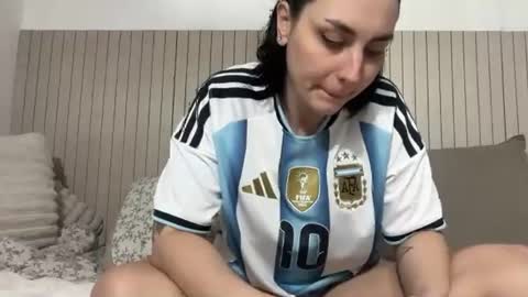 Snapshot of dontcallmeangel_ chatting on 19, 7, 2026 Iara online show from 19, 7, 2026