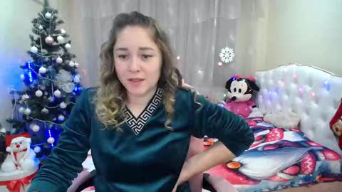 Snapshot of dorasuun chatting on 13, 12, 2024 dorasuun online show from 13, 12, 2024