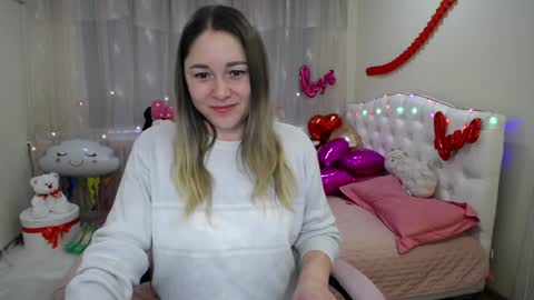 Snapshot of dorasuun chatting on 2, 2, 2025 dorasuun online show from 2, 2, 2025