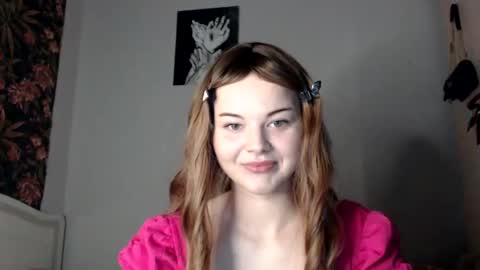 Snapshot of doratixx0 chatting on 1, 6, 2026 dorati online show from 1, 6, 2026