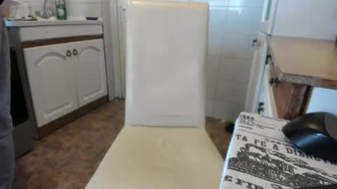 menu  below online show from 16, 11, 2025