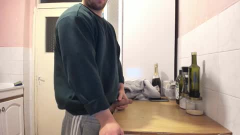 menu  below online show from 3, 12, 2025