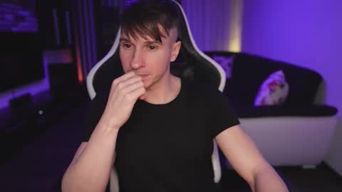 Dorian Reyes online show from 14, 12, 2025