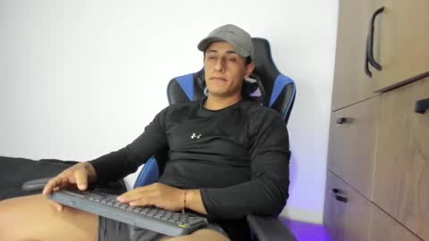 dorman_boy online show from 16, 11, 2025