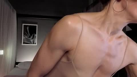 Dorothy Next stream on Monday at 3am-9am online show from 18, 10, 2025