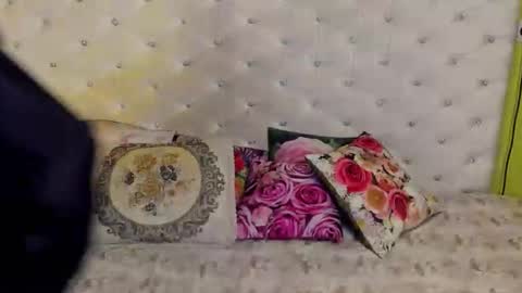 Dorra online show from 24, 9, 2025