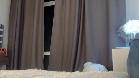 Amy online show from 10, 11, 2025