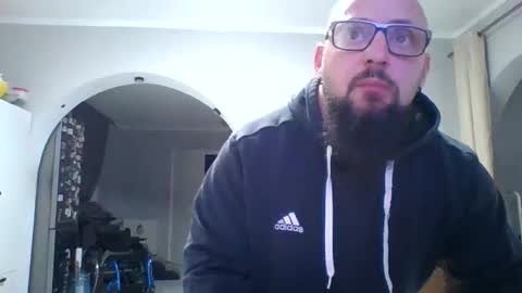 Snapshot of dottoresss chatting on 21, 12, 2025 SaSa online show from 21, 12, 2025