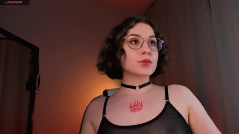 Eva ana Liza online show from 4, 3, 2025