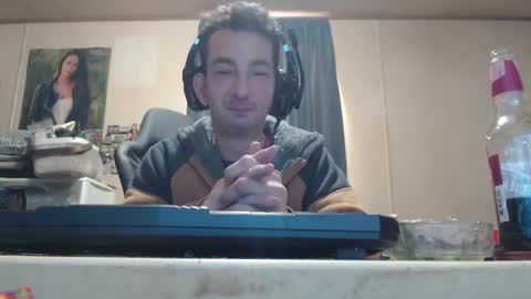 Snapshot of doublexl100 chatting on 24, 10, 2025 Jess online show from 24, 10, 2025