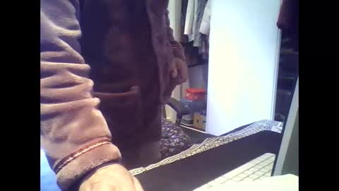 Snapshot of dougbean chatting on 12, 5, 2026 dougbean online show from 12, 5, 2026