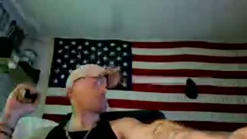 Snapshot of dougiebisme chatting on 25, 6, 2026 dougiebisme online show from 25, 6, 2026