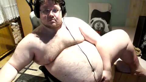 Snapshot of dovahkaat chatting on 17, 4, 2026 dovahkaat online show from 17, 4, 2026