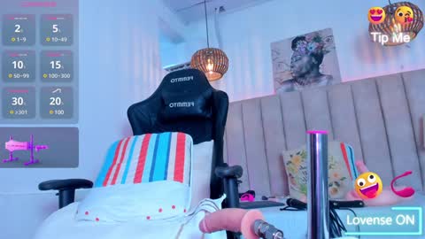 Doyeon online show from 12, 12, 2024