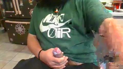 Snapshot of dpenguino chatting on 26, 11, 2025 Dpenguino online show from 26, 11, 2025