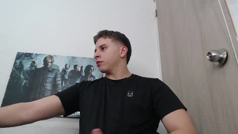 Snapshot of draco_boy2000 chatting on 21, 7, 2026 draco_boy2000 online show from 21, 7, 2026