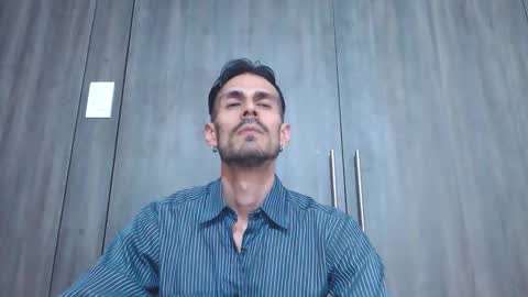 charles online show from 18, 12, 2025