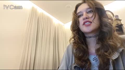 draculina69 online show from 10, 8, 2026