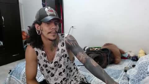 Snapshot of dragon666uwur chatting on 3, 11, 2025 Dragon online show from 3, 11, 2025