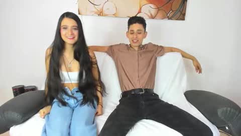 Snapshot of drake_and_zara chatting on 17, 12, 2025 Drake and Zara online show from 17, 12, 2025