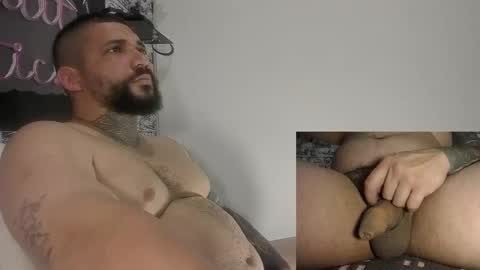 drake whitee Independent Model online show from 29, 9, 2025