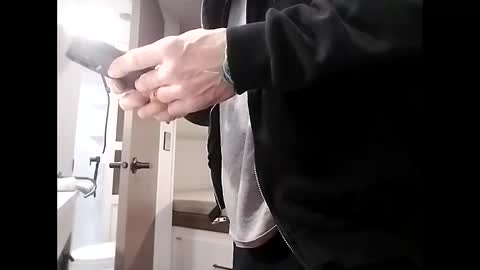 Snapshot of drakefimon chatting on 8, 1, 2026 drakefimon online show from 8, 1, 2026