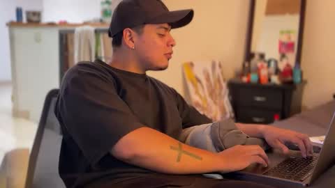 Snapshot of drakenn_ chatting on 29, 5, 2026 drakeeee online show from 29, 5, 2026