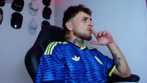 Snapshot of drako_lives_show chatting on 7, 7, 2026 - NEW ACCOUNT Independent model online show from 7, 7, 2026