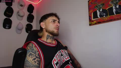 Snapshot of drako_lives_show chatting on 8, 7, 2026 - NEW ACCOUNT Independent model online show from 8, 7, 2026