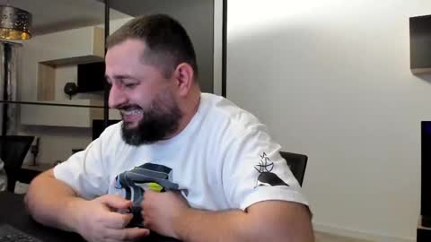 Draven A online show from 2, 3, 2025