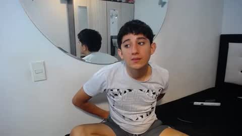 -- nicolle and jhon -- online show from 26, 11, 2025