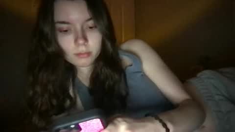 Snapshot of dream1girl_ chatting on 5, 3, 2025 ur dream girl online show from 5, 3, 2025