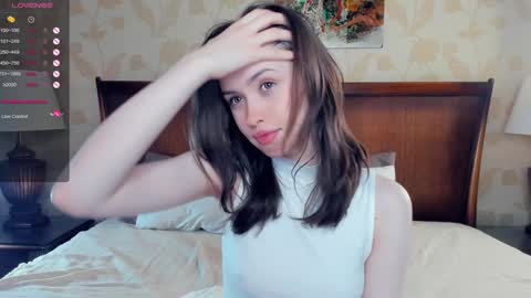 Snapshot of dream_melody chatting on 21, 9, 2025 Hi Im Monika Welcome to my room online show from 21, 9, 2025
