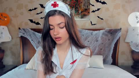 Snapshot of dream_melody chatting on 28, 10, 2025 Hi Im Monika Welcome to my room online show from 28, 10, 2025