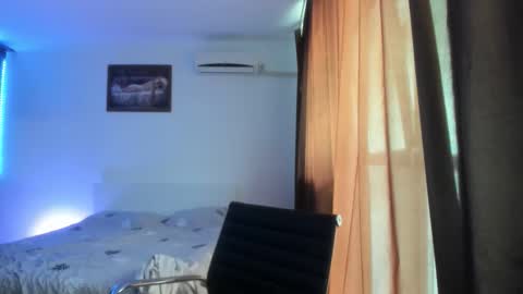 Snapshot of dreamboy240 chatting on 1, 6, 2026 Johnny online show from 1, 6, 2026