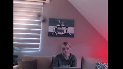 A girl online show from 15, 10, 2025