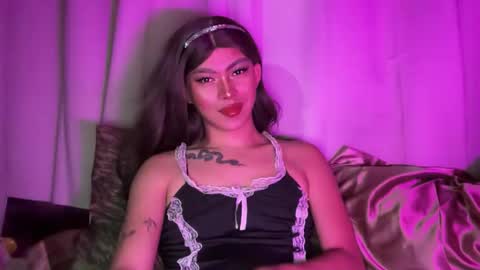 Snapshot of dreamcome_truexx chatting on 26, 5, 2026 true online show from 26, 5, 2026