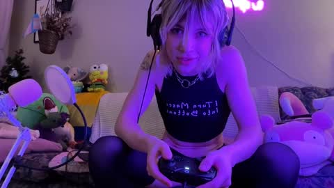 Snapshot of dreamdivyne chatting on 14, 2, 2026 dreamdivyne online show from 14, 2, 2026