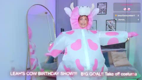 dreamleah_ online show from 24, 10, 2025