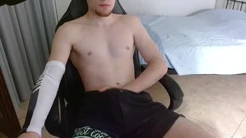 Snapshot of dreammicok chatting on 19, 9, 2025 DreamBoy online show from 19, 9, 2025