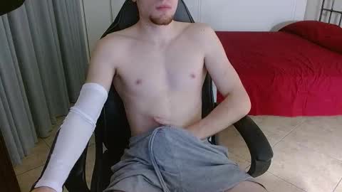 Snapshot of dreammicok chatting on 23, 9, 2025 DreamBoy online show from 23, 9, 2025