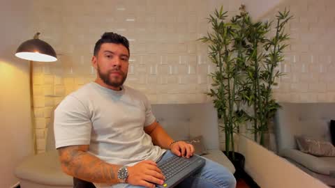 cris online show from 14, 1, 2025