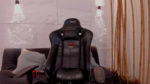 cris online show from 13, 2, 2025