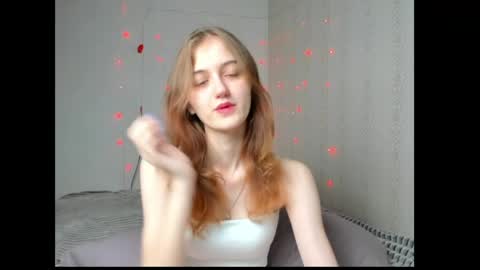 dreamy_pollyyy online show from 16, 5, 2026