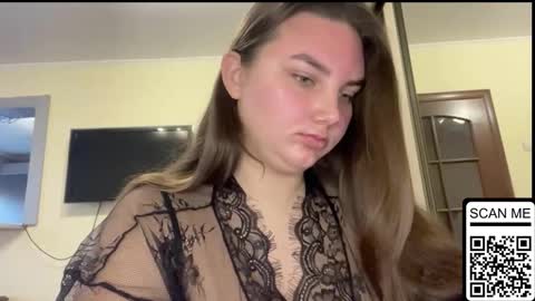 Mila online show from 5, 11, 2025