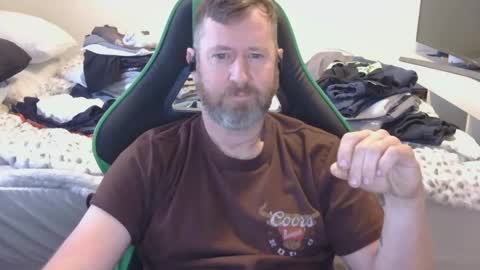 luvslutz online show from 30, 5, 2026