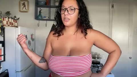 RIRI OR DREAMY online show from 13, 2, 2026