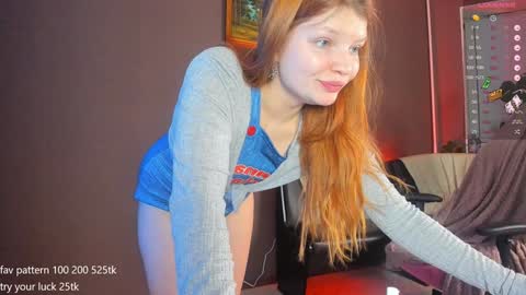 Snapshot of dreamysoul chatting on 9, 12, 2024 my name is Lia online show from 9, 12, 2024